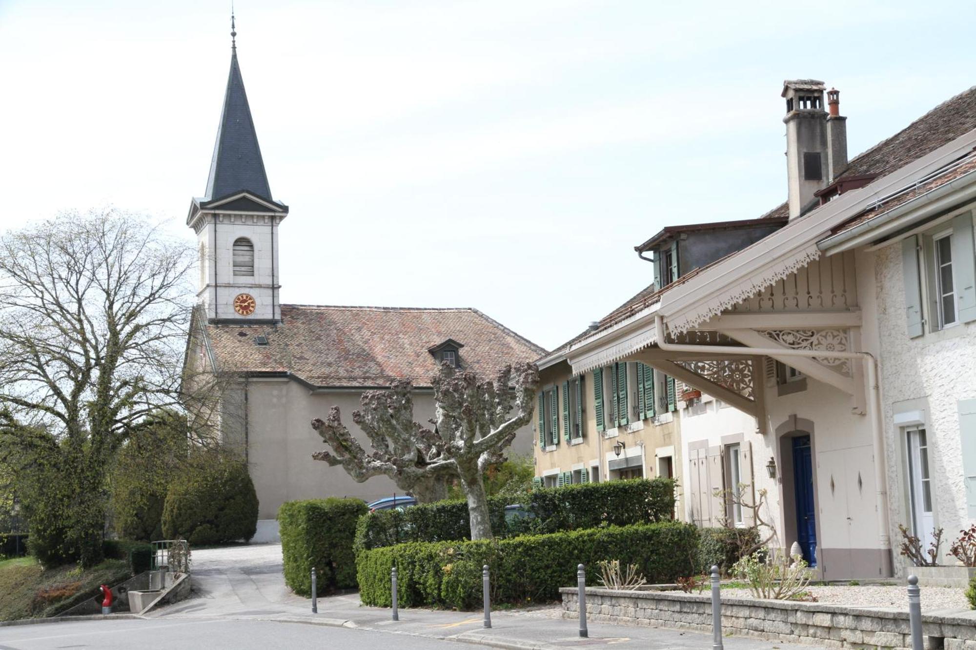 La Clef D'Or Auberge Communale Bursinel Exterior foto